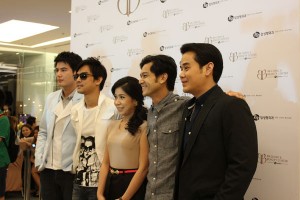 bb-presenter-eyelids-surgery-event-paragon-aug11-11 ดารามางานเปิดตัว BB Presenter ทำตาสองชั้น ที่ Paragon